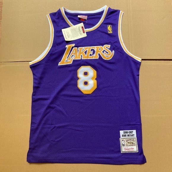 kobe bryant old jersey